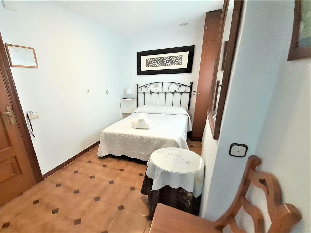 Hostal Kokkola Fuengirola Exterior foto